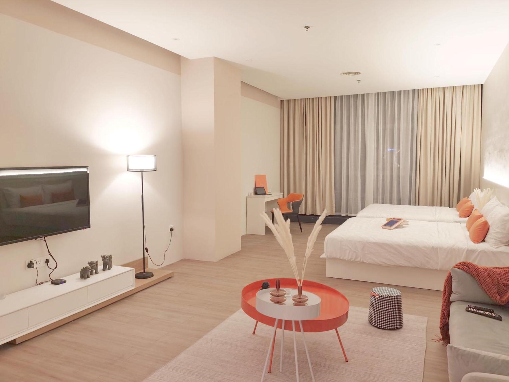 Weekly Monthly - Bangsar Trade Centre Peak Kuala Lumpur