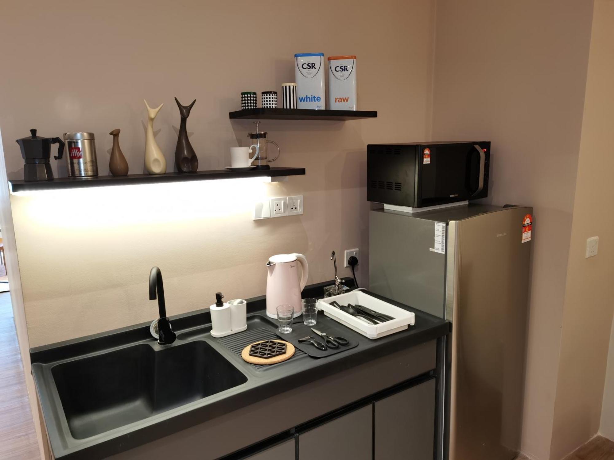 Weekly Monthly - Bangsar Trade Centre Peak Appartement *